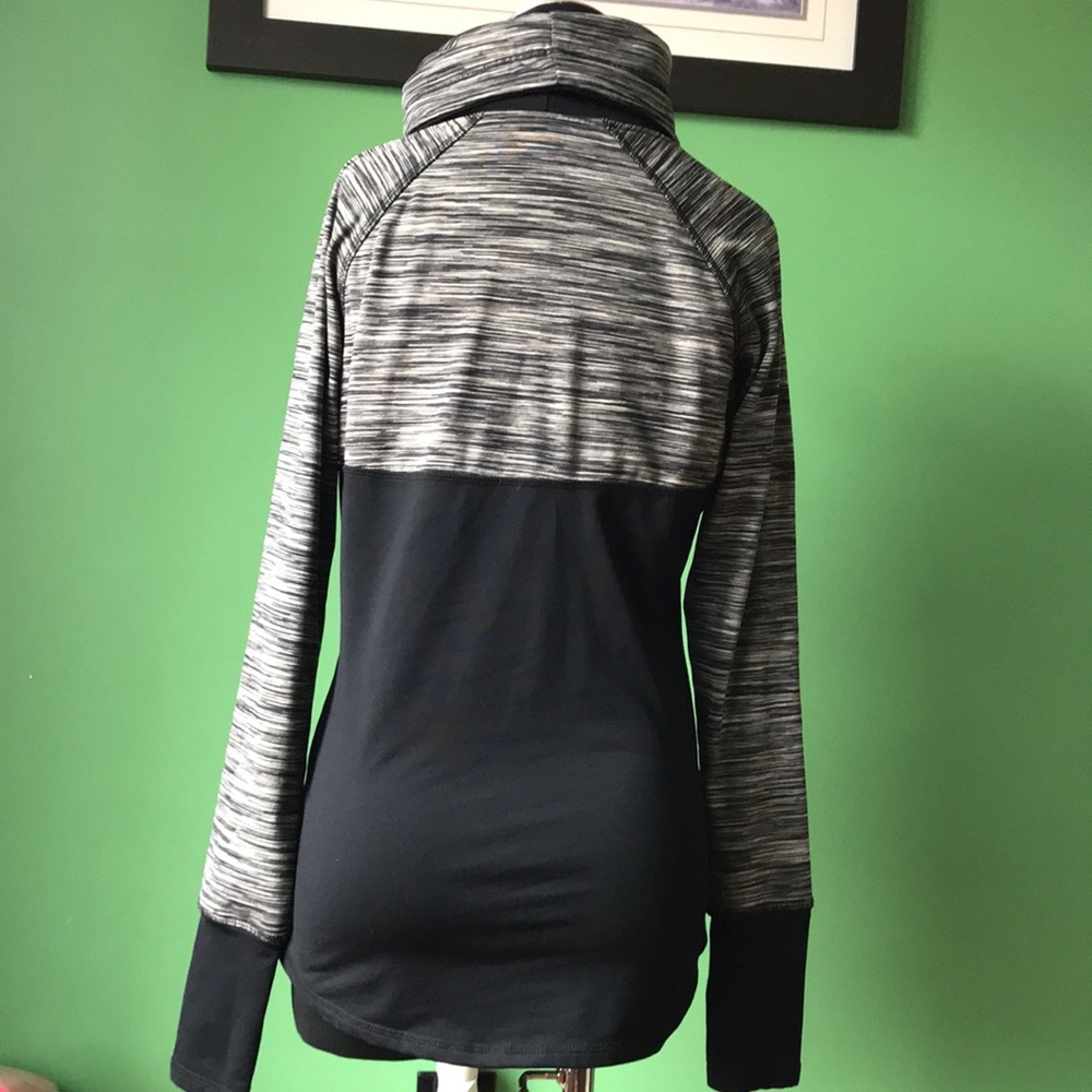 🔴🔴RBX Athletic Compression Top🔴🔴 - Picture 2 of 8